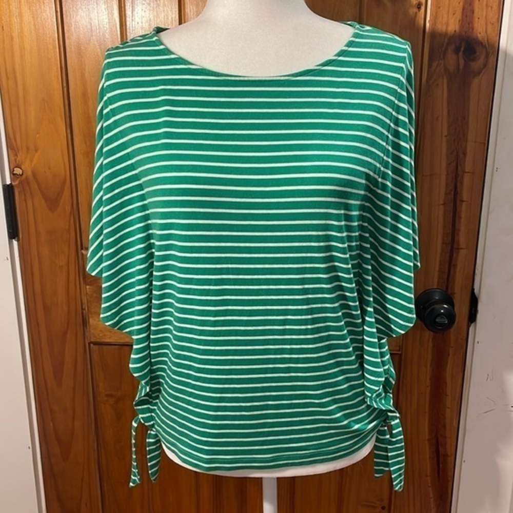 Chicos Green and White Striped Short flowy Flutter Sleeve Soft Knit Top Size 1